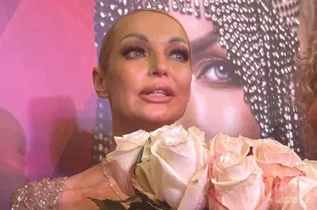 Балерина Анастасия Волочкова на кинопремьере своего шоу «Одержимость».