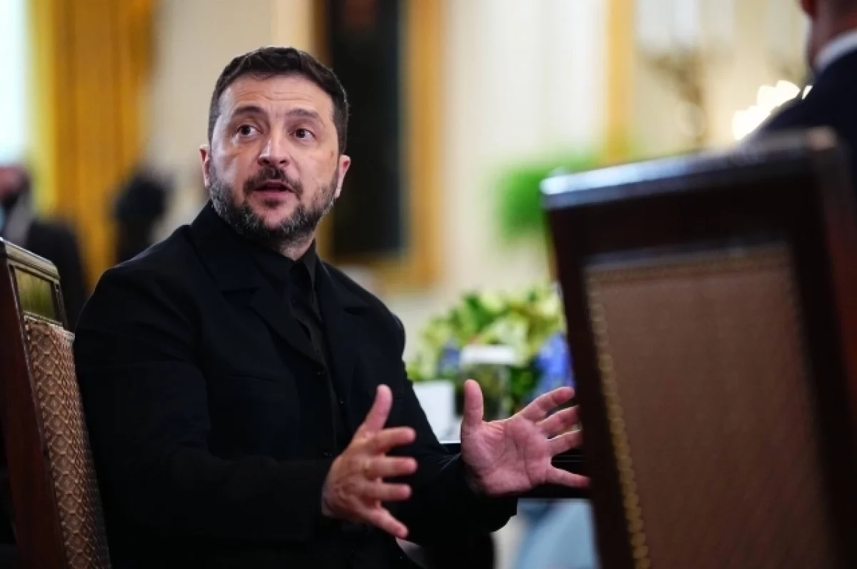 Зеленский предложил Келлогу гражданство Украины, назвав его «эффективным ПВО»