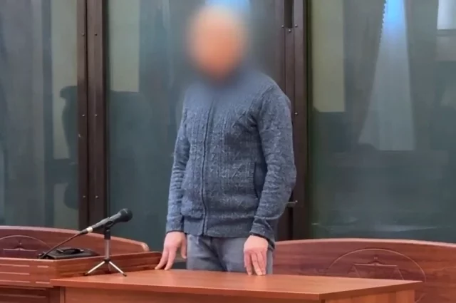 Экс-полковник полиции Андрей Воронов в зале суда
