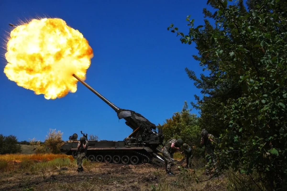 ВС РФ уничтожили крупный склад боеприпасов ВСУ в Константиновке