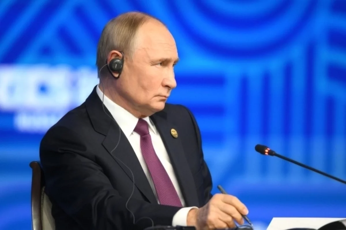 Экономист Сакс: Путин был прав, когда говорил о несамостоятельности глав США