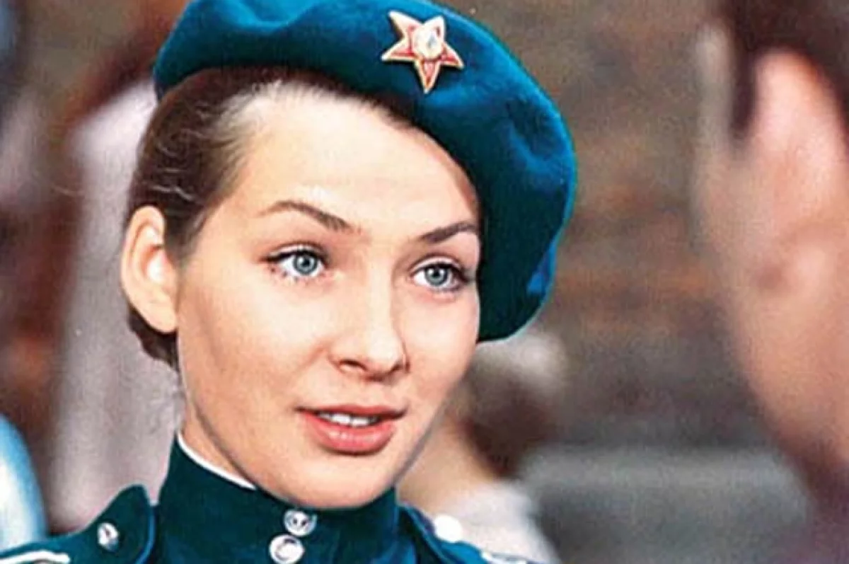 Потеряла ребенка и двух мужей. Как живет актриса из «Места встречи...»