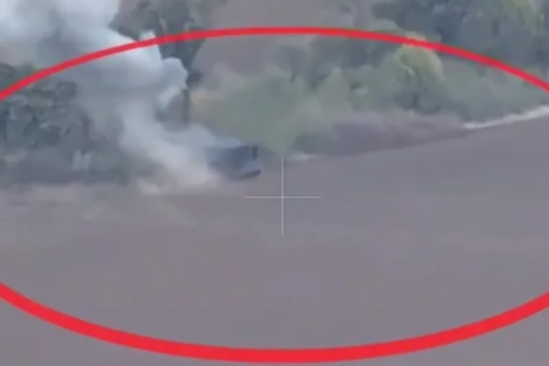 Расчеты ударных беспилотников группировки войск «Восток» уничтожили танк, бронетранспортер M113 и легкую технику ВСУ.