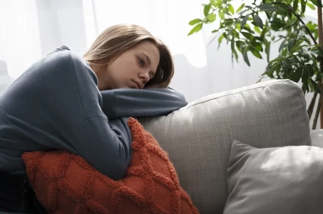 Осенью многие испытывают изменение эмоционального фона –сезонное аффективное расстройство или иначе осеннюю хандру 