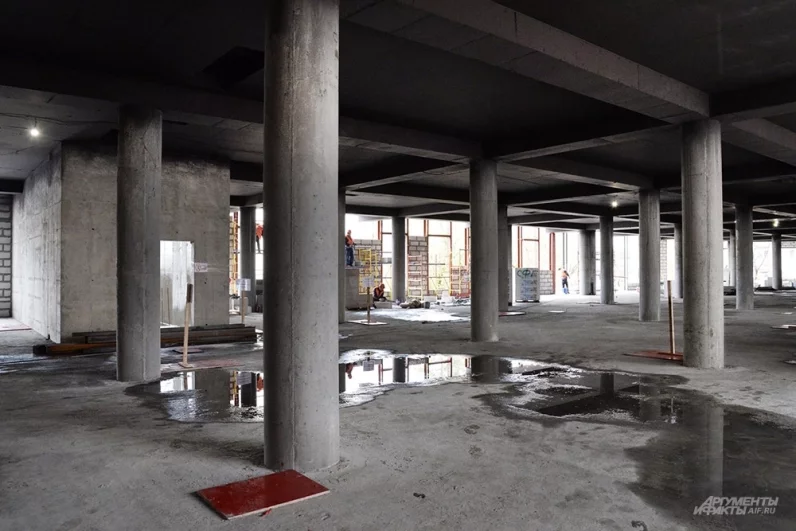 В новом корпусе планируют открыть отделение нефрологии, терапевтический, диагностический, оперативный и хирургический блоки.