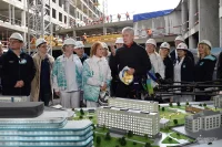 Сергей Собянин осмотрел стройплощадку, где возводят новое здание.