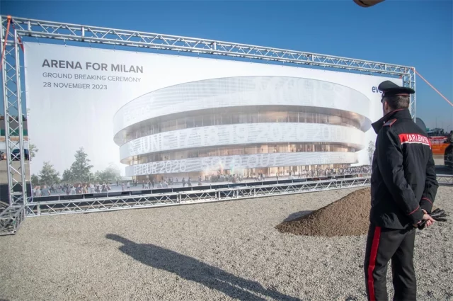 PalaItalia Santa Giulia заявлялась организаторами как «один из главных объектов наследия Игр-2026».