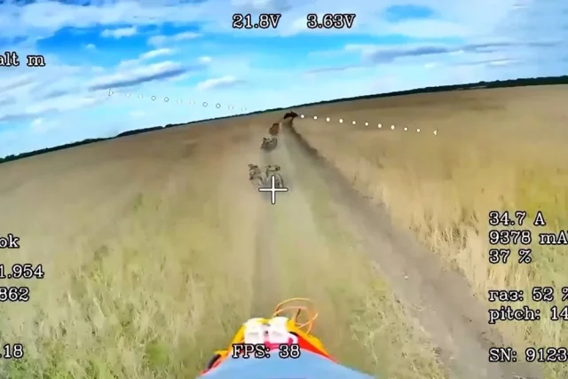 Атака на колонну ВСУ (вид с коптера).