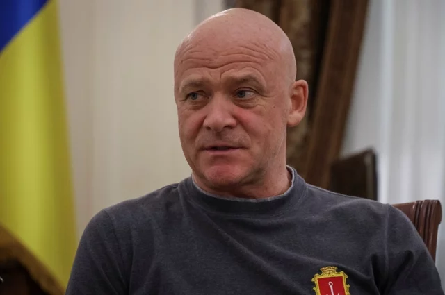 Труханов требует проверить наличие российского гражданства у жены главы Одесской областной военной администрации