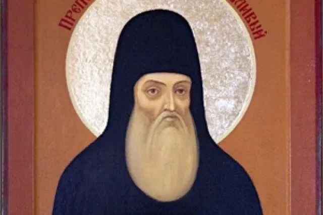 Икона Сергия Печерского отмечена строгостью.  