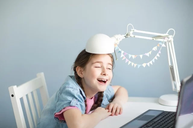 Активное использование детьми социальных сетей связано со снижением когнитивных функций.