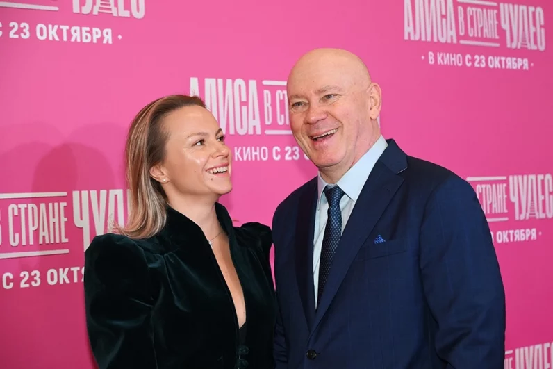 Актер Виталий Хаев на премьере фильма «Алиса в Стране чудес».