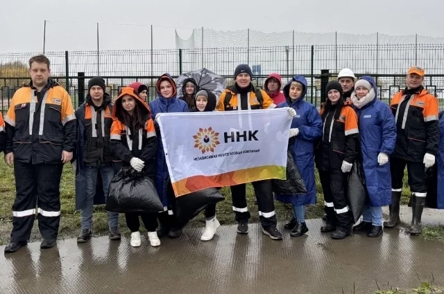 В Усинске нефтяники привели в порядок район стадиона имени Ю.А. Спиридонова. 