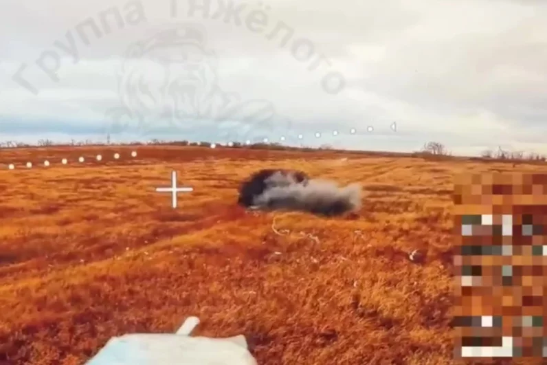 Бойцы группировки российских войск «Запад» применяли FPV-дроны и артиллерию.