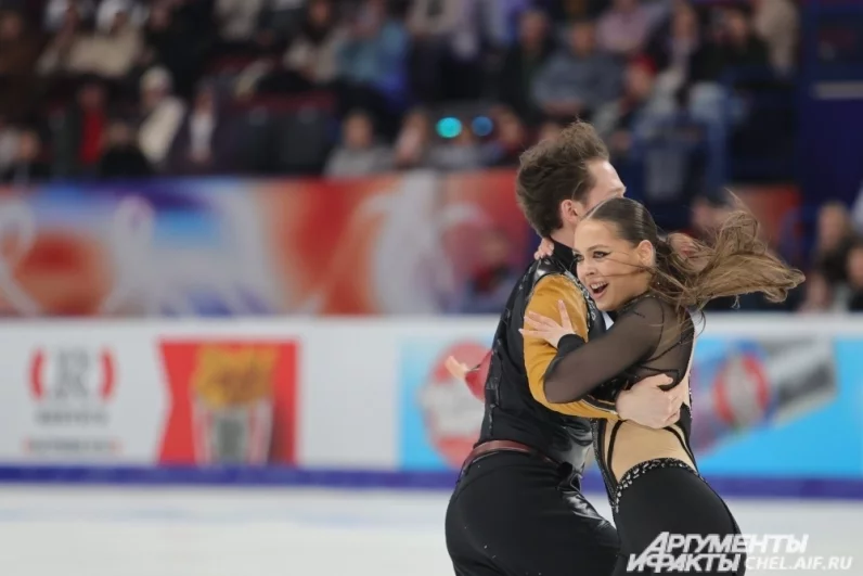 Елизавета Пасечник — Дарио Чиризано.