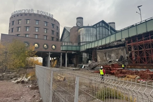 Обстоятельства обрушения расследуют на самом высоком уровне.