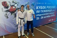 Чемпион с тренером Анатолием Ромашовым.