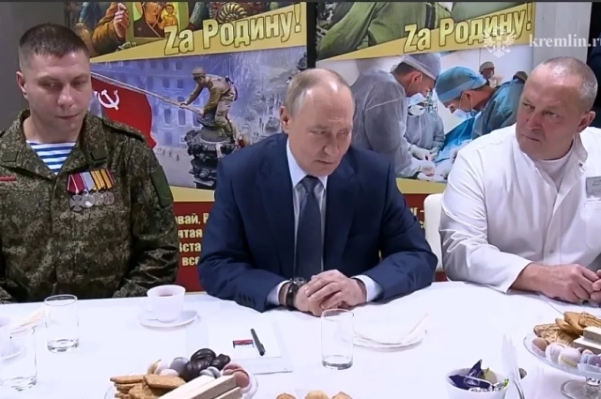 Путин: РФ беспокоят возможные провокации ВСУ в зоне СВО в присутствии СМИ