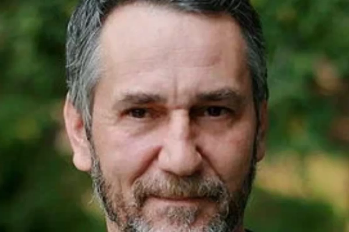 У актера дубляжа Гриневича перед смертью обнаружили двустороннюю пневмонию