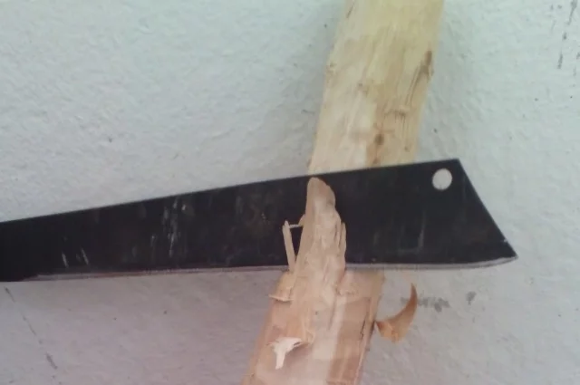 Мачете часто используют в сельском хозяйстве, туризме и военных действиях.