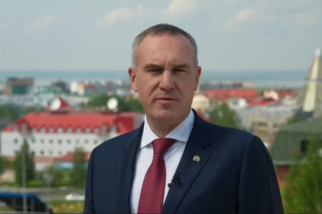 Глава округа пожелал благополучия, мира и добра.