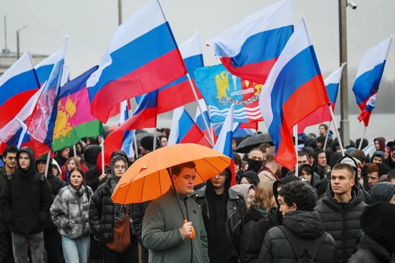Погода 4 ноября выдалась дождливая, но это не омрачило праздник единения. Как известно, у природы нет плохой погоды.