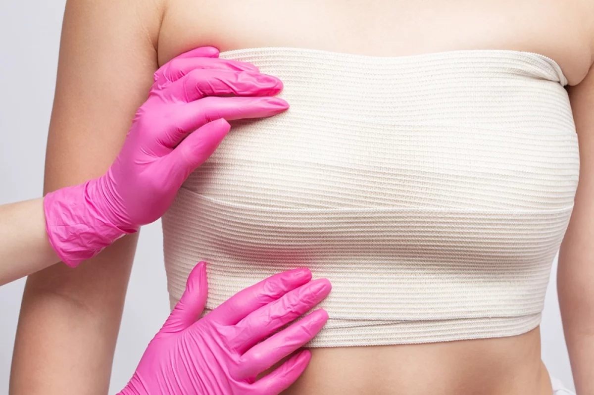 Вернуть себя. Хирург Мельников рассказал про реконструкцию груди после рака
Вернуть себя. Хирург Мельников рассказал про реконструкцию груди после рака