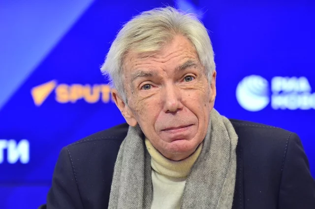 Юрий Николаев.