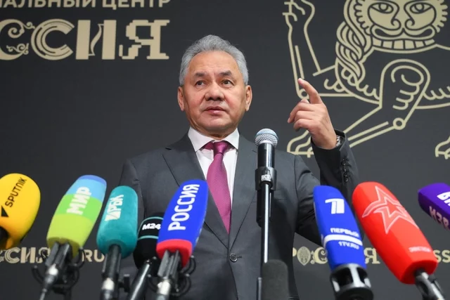 Секретарь Совета безопасности РФ Сергей Шойгу во время пресс-подхода по итогам XIII встречи секретарей Cоветов безопасности государств — участников СНГ в Москве.