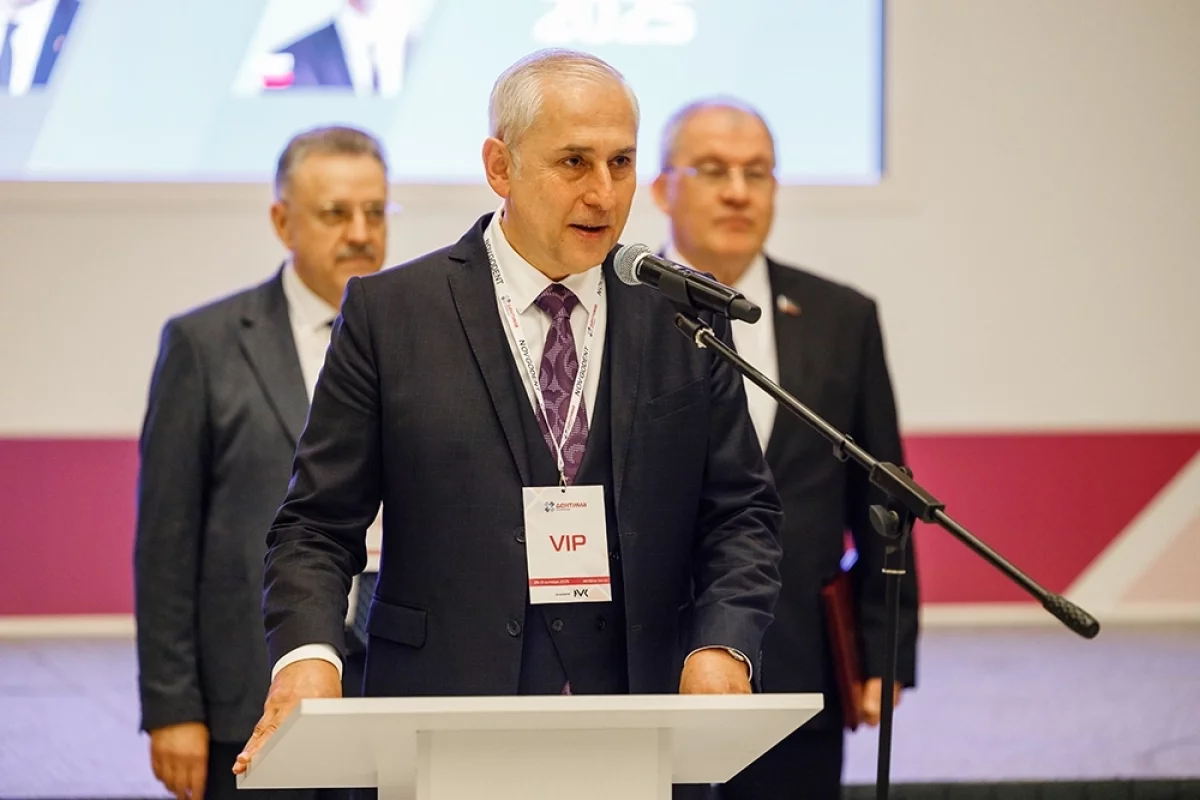 Успешный опыт. На Ставрополье состоялась вторая стоматологическая выставка
Успешный опыт. На Ставрополье состоялась вторая стоматологическая выставка