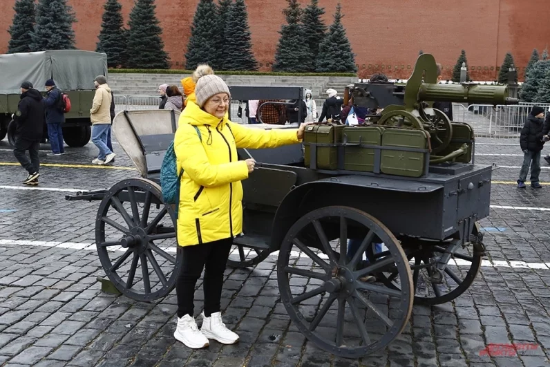 Площадь музея распределена на 10 тематических зон, охватывающих различные аспекты жизни города.