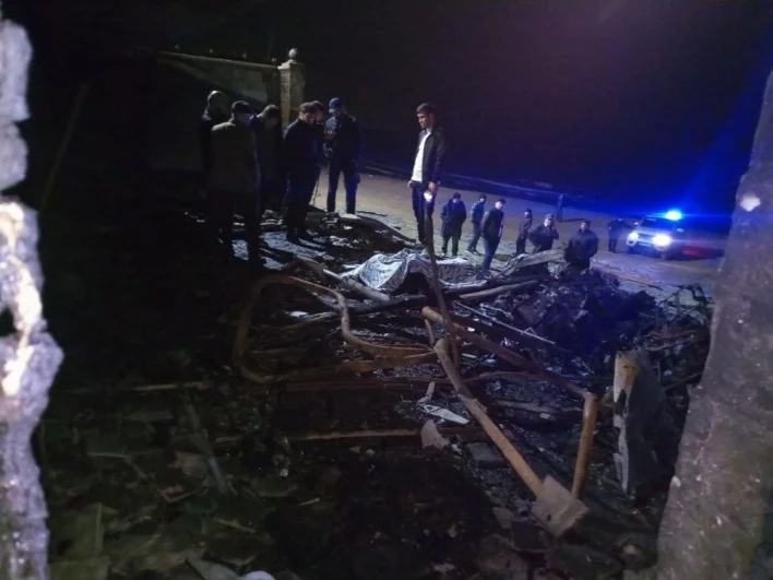 К поискам привлечены и местные жители.