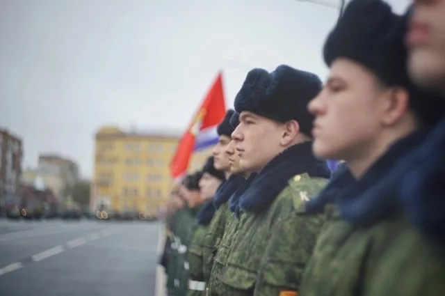 Участие в Параде Памяти - особая честь для молодых участников.