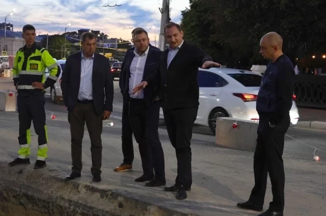 Виталий Артёмов лично контролировал ход ремонта теплотрасс в городе, но именно эта тема стала одной из главных среди обвинений в адрес отстранённого градоначальника.