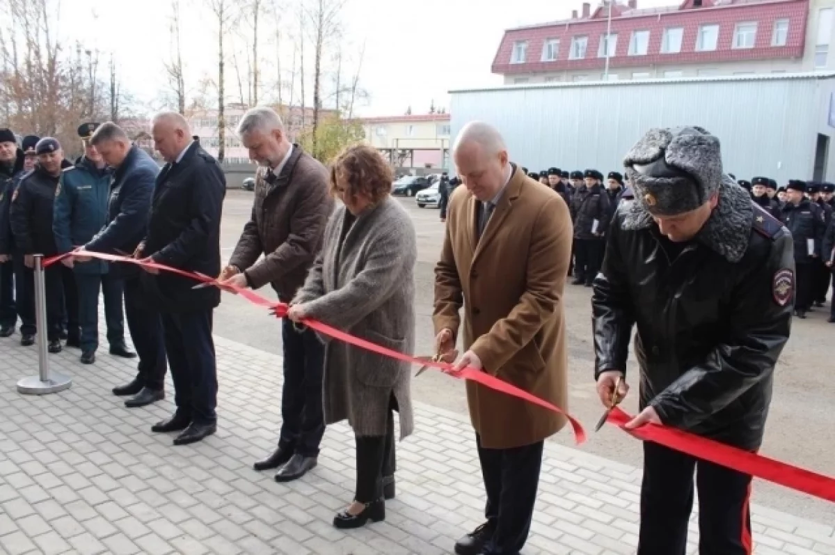 В Брянске после капитального ремонта открыли административное здание УМВД