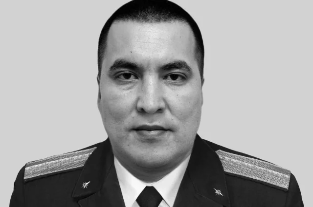 Рунар Сафиуллин проработал в МЧС России 25 лет. 