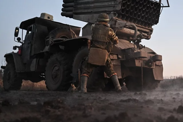 Военнослужащий расчета РСЗО «Град» в зоне СВО.