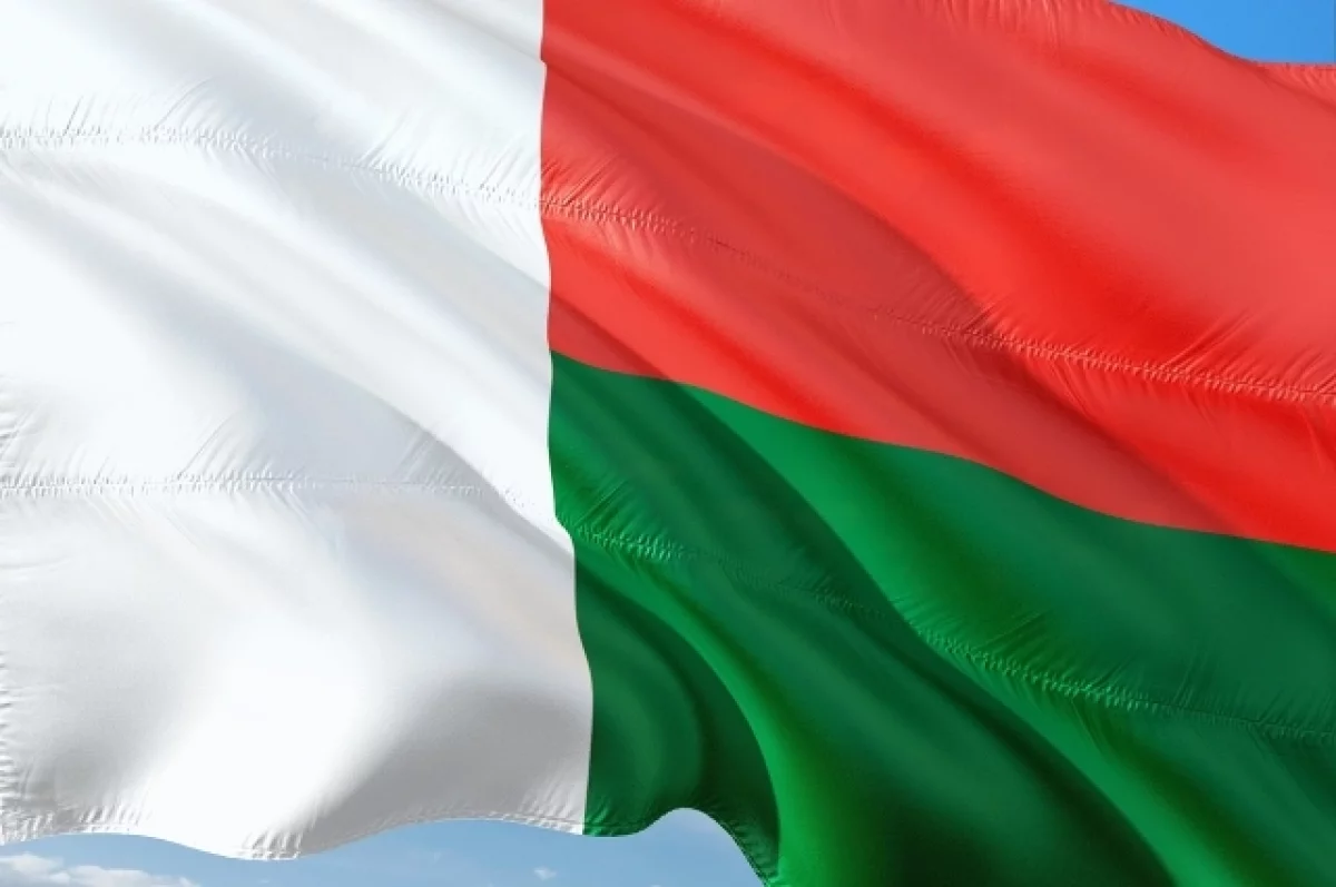 На Мадагаскаре задержали двух иностранцев по делу о покушении на президента