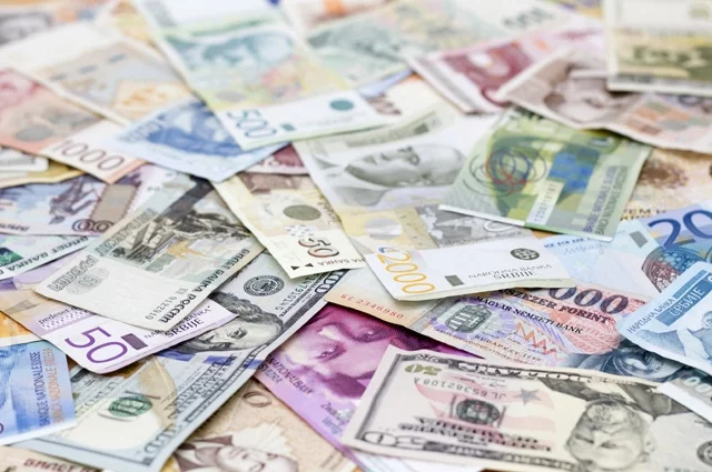 Российская валюта сохраняет перспективы умеренного укрепления, полагает эксперт.