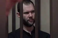 Фигурант в зале суда.