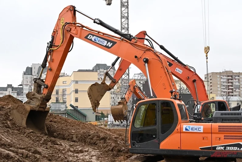 Со старыми корпусами новый комплекс будет соединен подземными и надземными переходами.