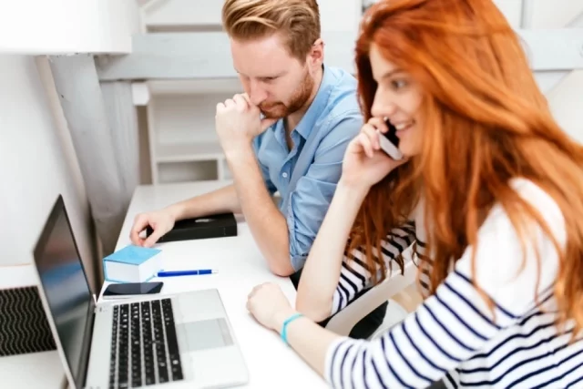 Люди предпочитают фиксировать доходность на короткий срок, ожидая решений ЦБ о новых уровнях ключевой ставки. 