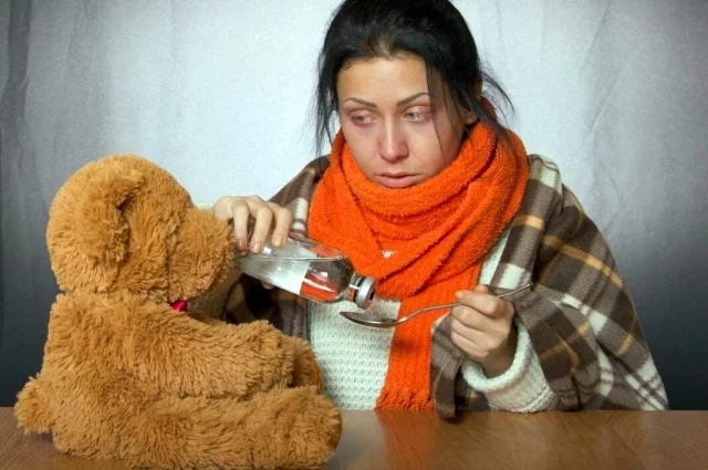 Выплаты по временной нетрудоспособности самозанятые смогут получить в тех же ситуациях, что и трудящиеся по найму.