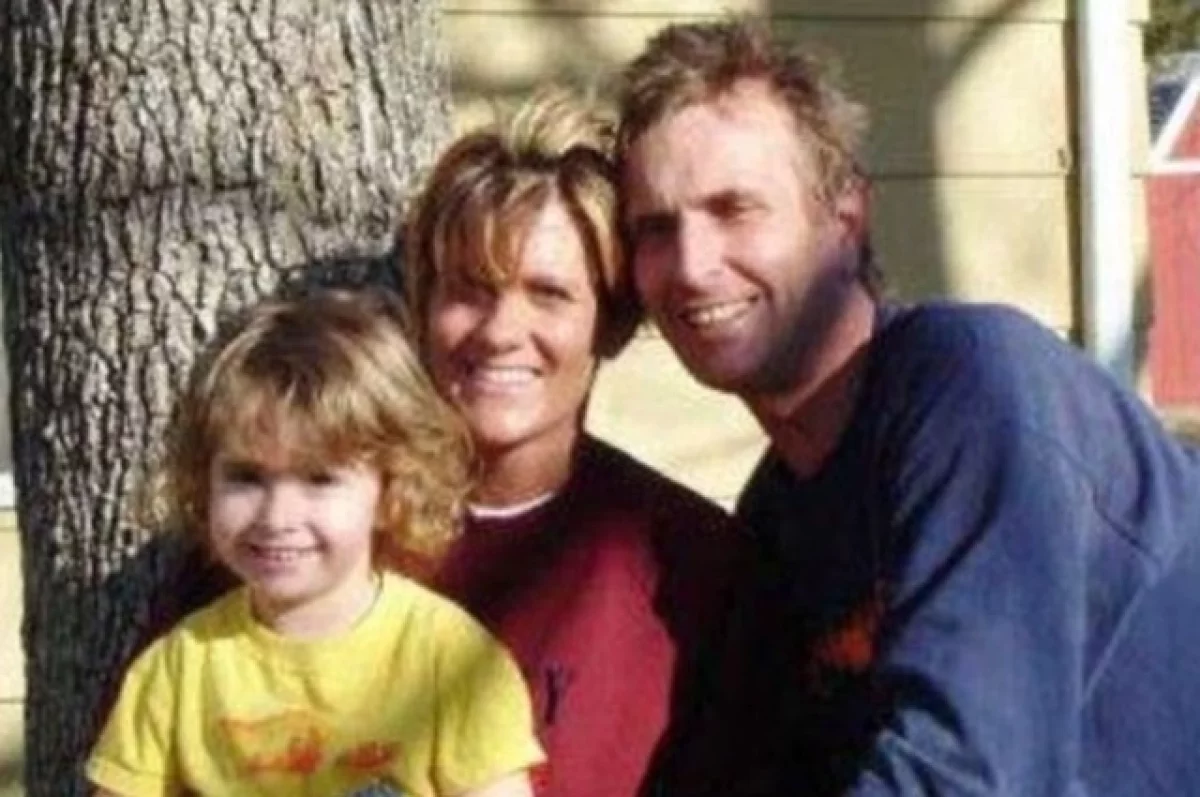 Пугающие совпадения. Семья в США исчезла точно так же, как Усольцевы
Пугающие совпадения. Семья в США исчезла точно так же, как Усольцевы