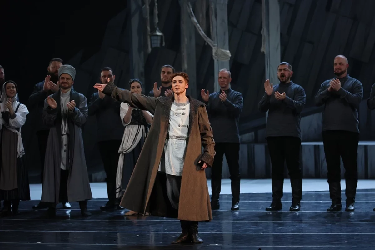 Должен был танцевать Поликушку. Погибшему артисту Шклярову посвятили балет