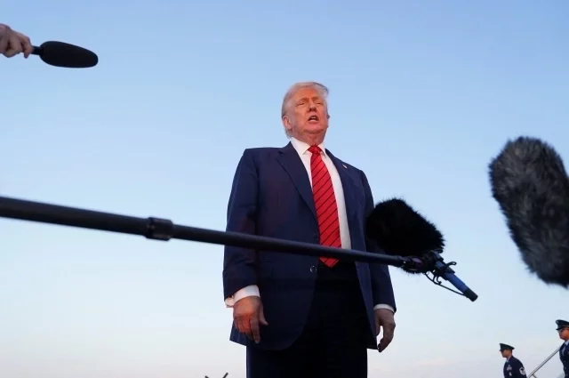 Дональд Трамп вновь заявил, что намерен в ближайшее время провести ядерные испытания.