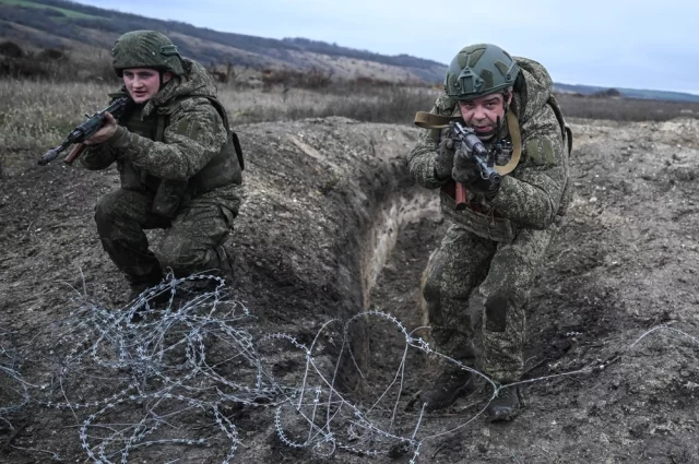 Группировка российских войск стремительно развивает наступление в сторону Запорожья и Павлограда