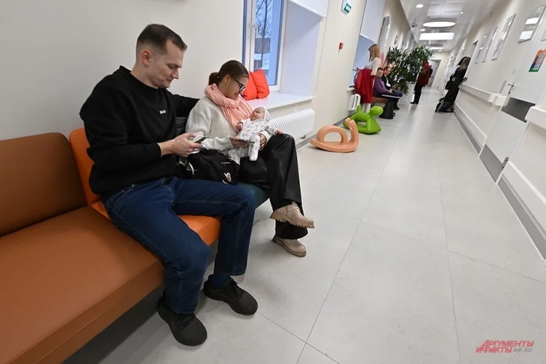 При ремонте корпусов отдельное внимание уделялось комфорту как маленьких пациентов, так и их родителей.