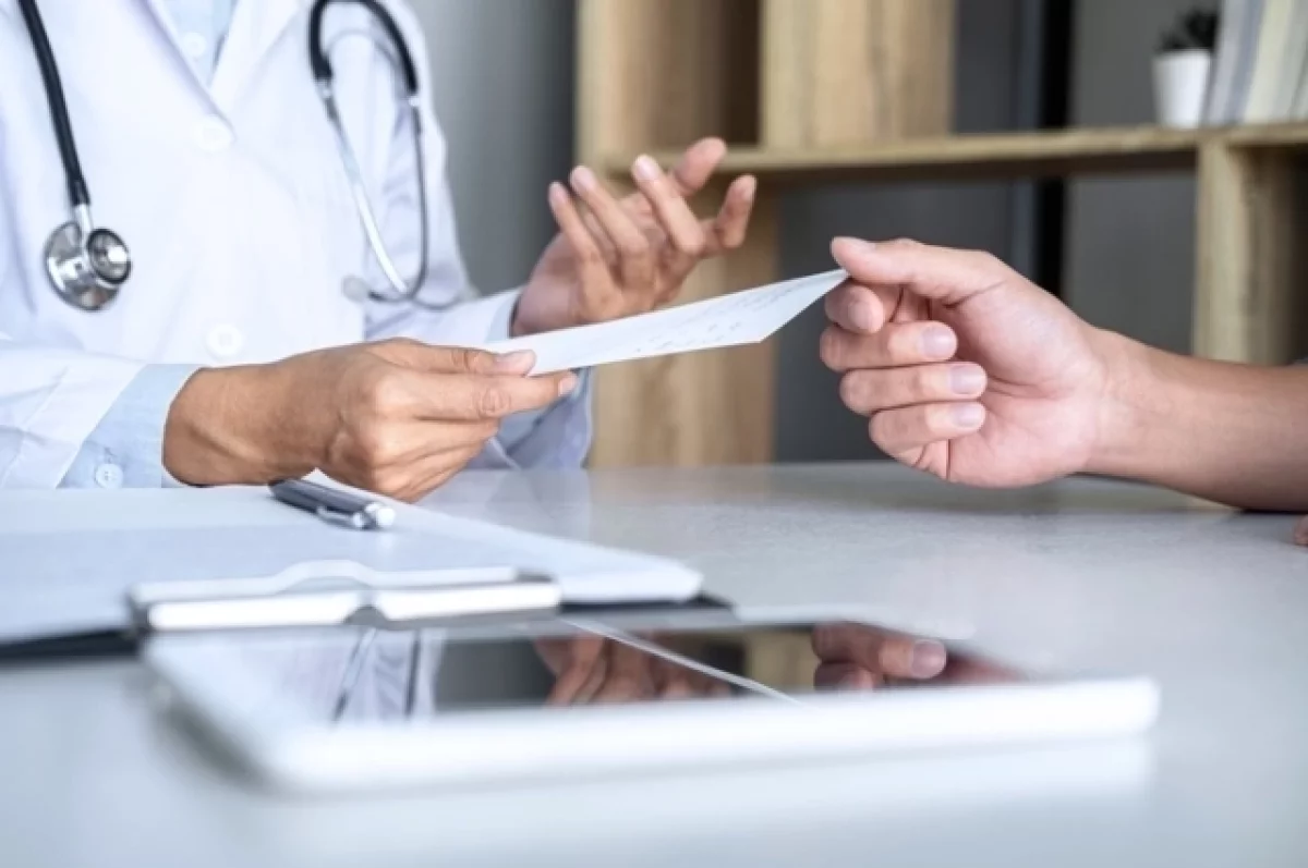 Как рассчитают больничный в 2026 году: доходы за 2024–2025 годы, стаж и минимальные выплаты