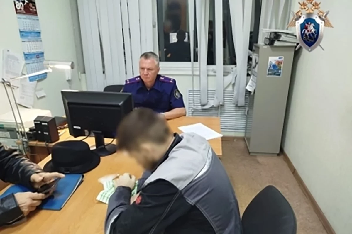 «Прости, любимая». Игроман зарезал жену и детей, потому что боялся развода
«Прости, любимая». Игроман зарезал жену и детей, потому что боялся развода